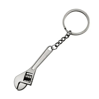 1PCS Mini Adjustable Wrench Key Chain Adjustable Metal Spanner Keyring Hand Tool Rotatable Nut Small And Portable Hand Tool Key