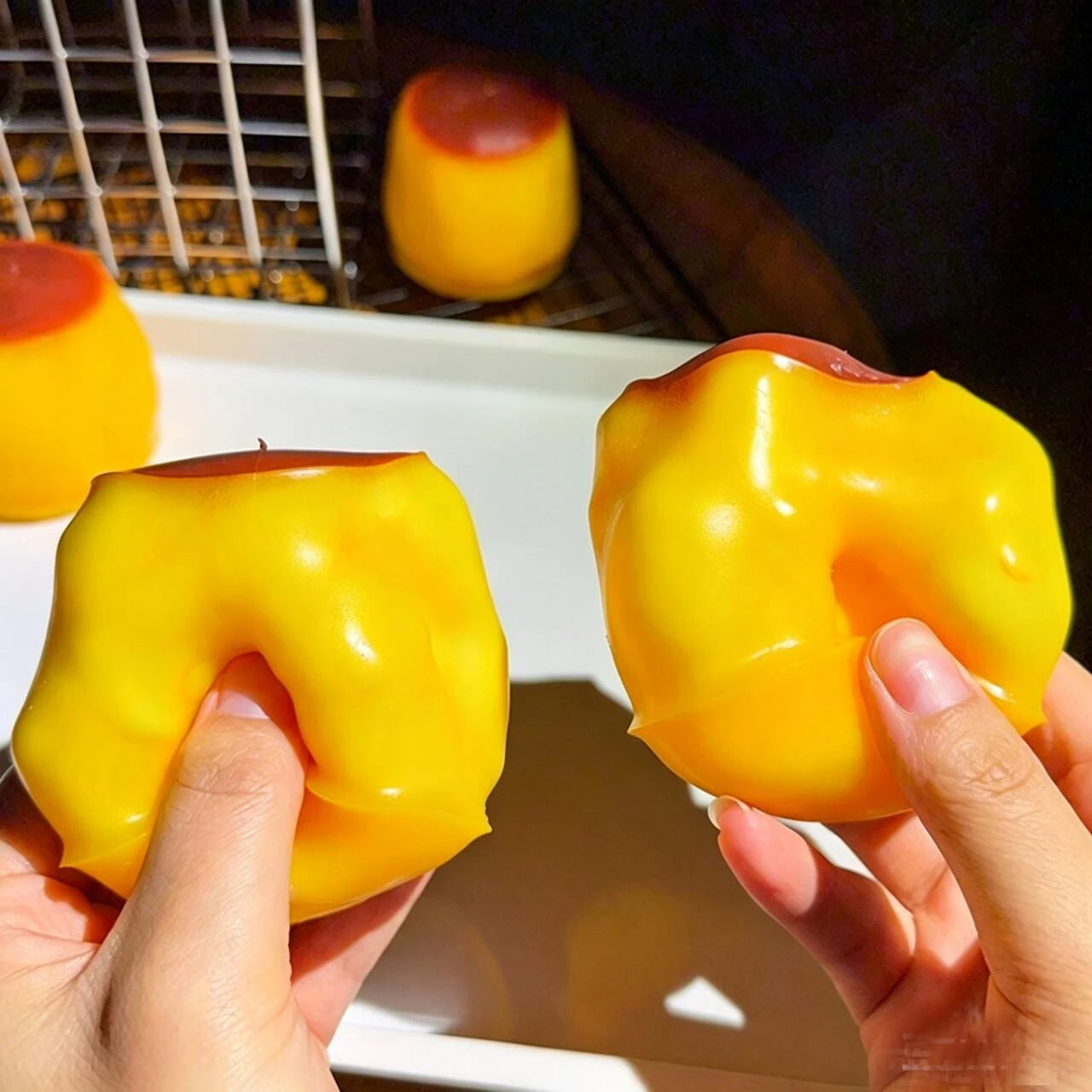Caramel Pudding Crunchy Moldable Stress Ball Fidget Toy Crispy Squeeze Ball Round Blocks Filled ASMR Anti Stress Toys for Adults
