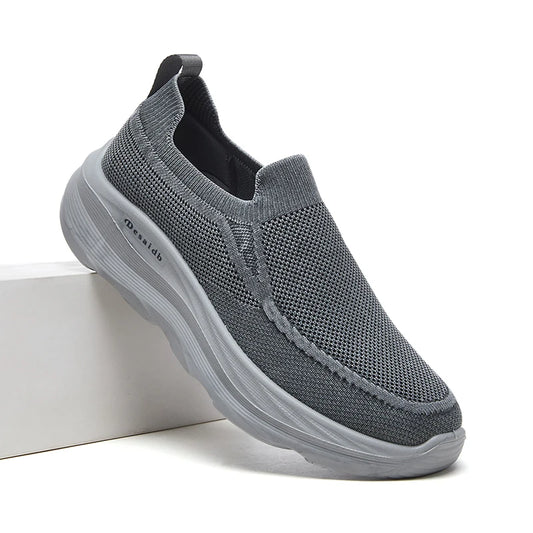 Men Summer Mesh Round Toe Lightweight Breathable Anti-Slip Casual Sneakers Walking Shoes Thin Breathable Summer Trainers