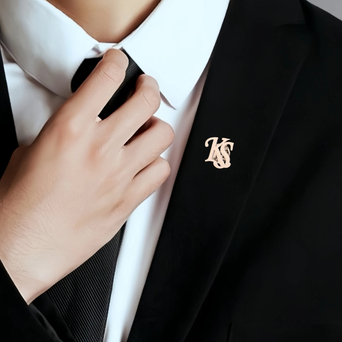 Personalized Initials Jacket Lapel Pin Unique Letter  Men's Stainless Steel Custom Logo Label Brooch   Wedding Best Man Jewelry