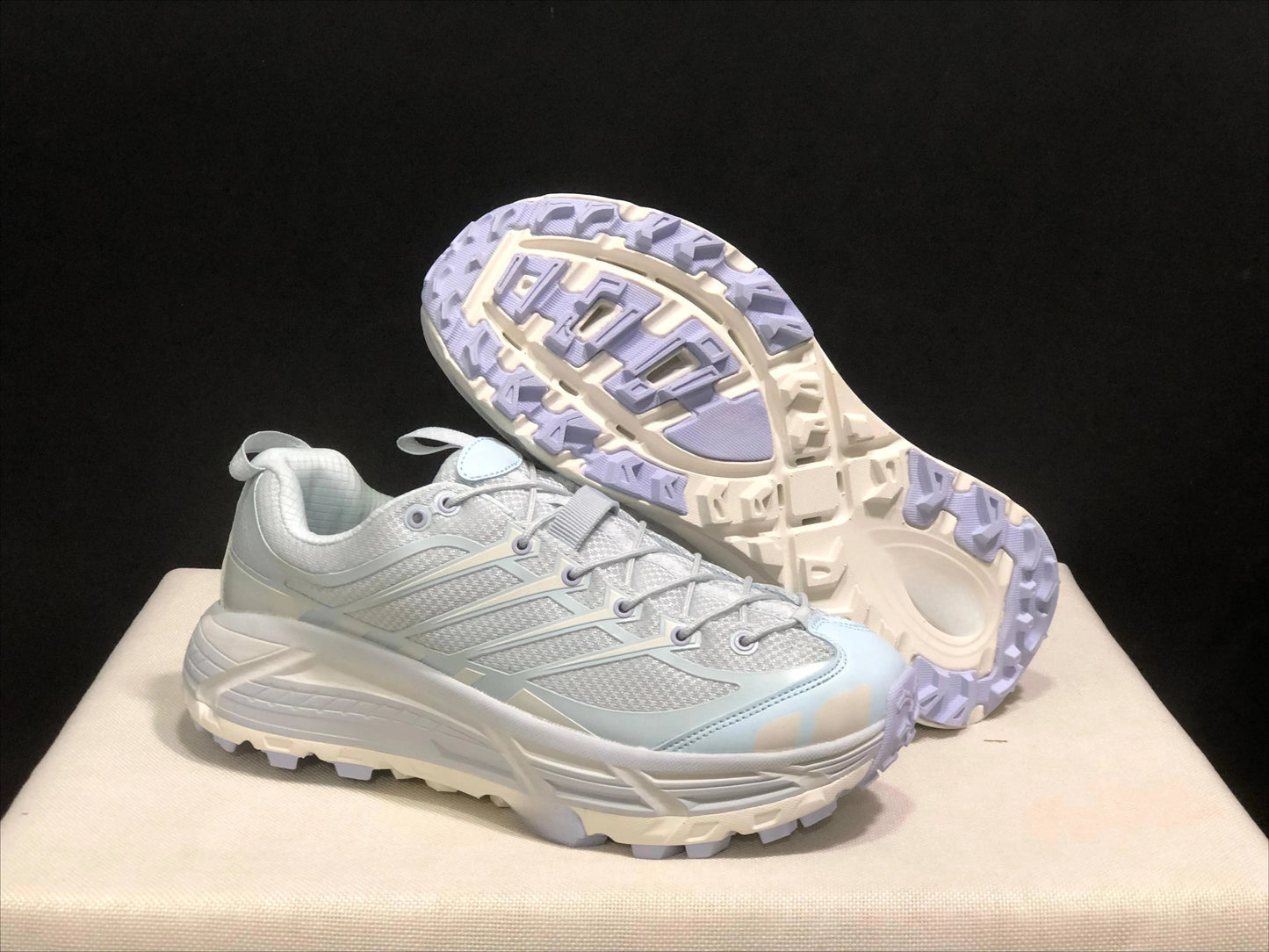 2026 Couple Casual Sneakers, Fashion All-match Non-slip Daily Walking Mafate-Three2 Shoes