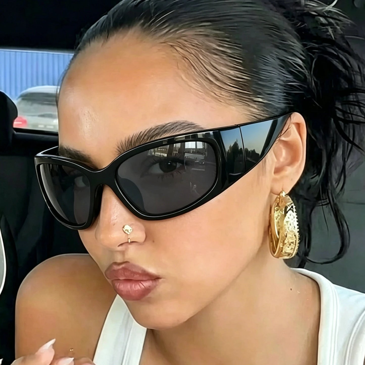 New Y2K Silver Sunglasses Out Future Sense Of Technology Hot Girls Net Red Sun Glasses Women Glasses Trendy Men UV Eyewear