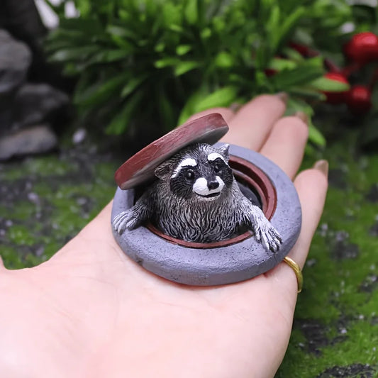 Cute Resin Raccoon Peeking from Manhole Cover - Mini Garden Collectible for Animal Lovers