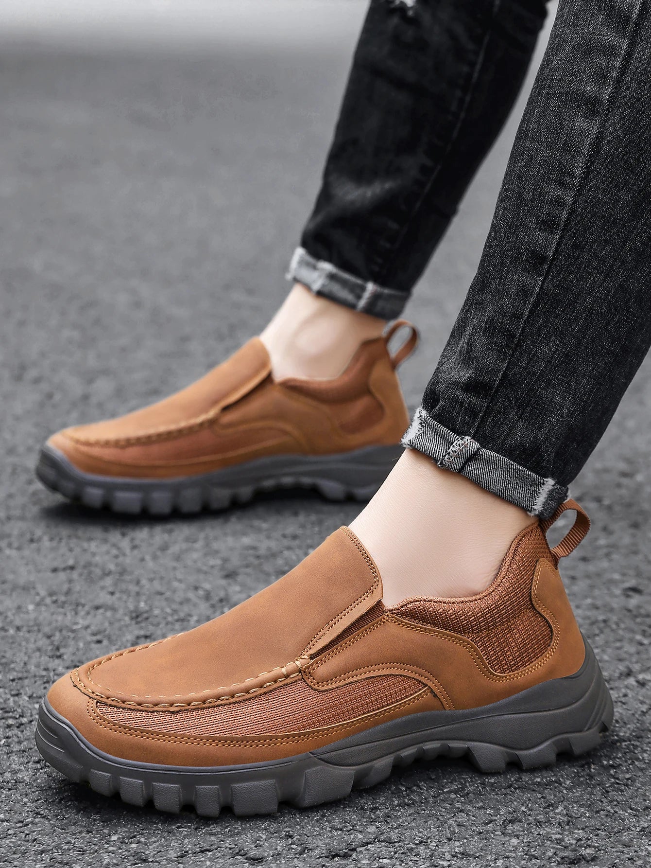 Men's Slip on Loafers Suede Leather Casual Shoes Summer Plus-Size Driving Shoes