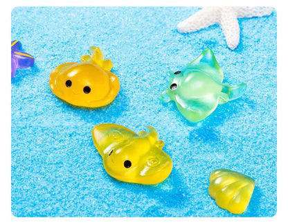 30pcs Cartoon Manta Ray Luminous Ocean Animal Ornament Resin Craft Cute Ocean Animal Miniature Figurines DIY Mini Animals Statue