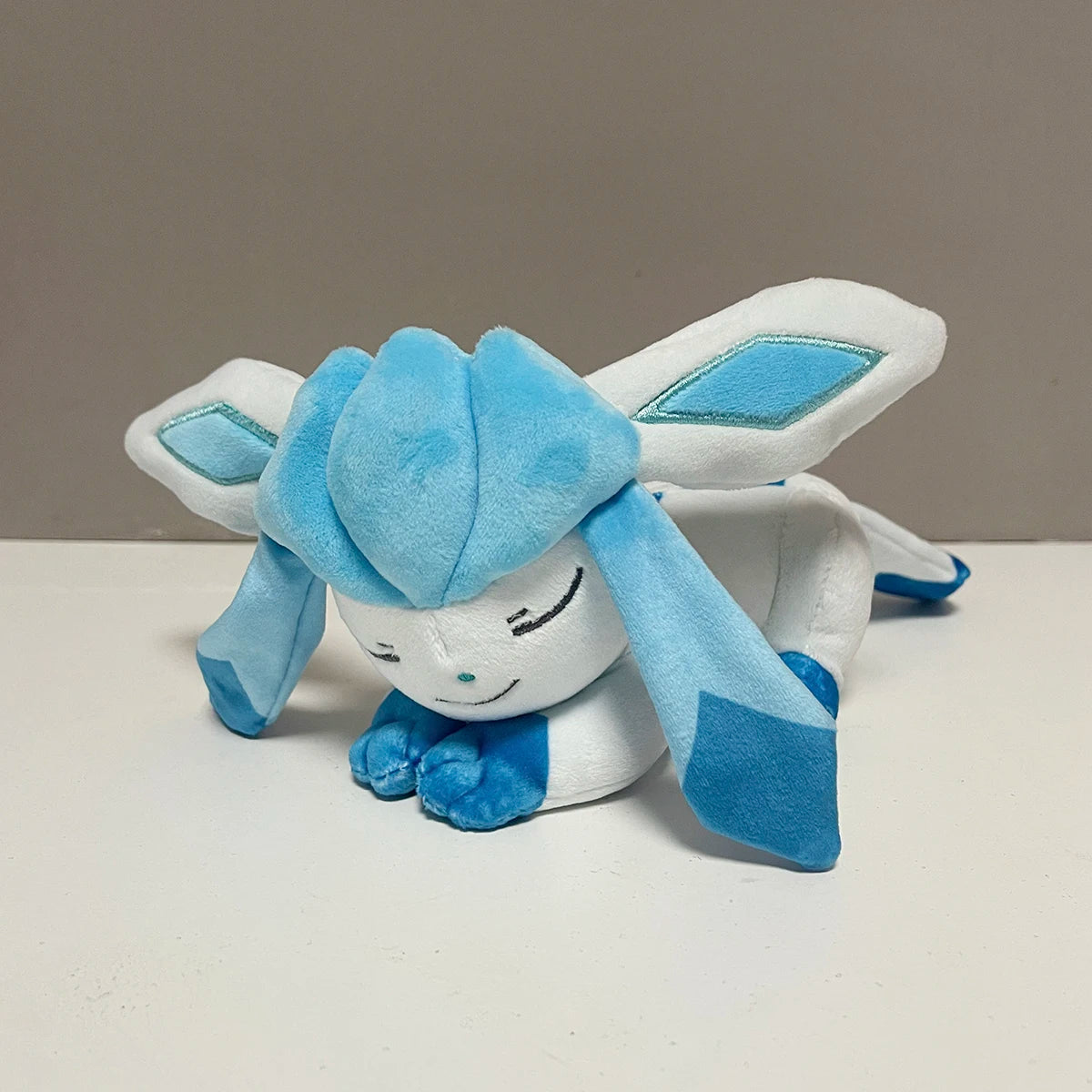 Pokemon Eeveelution Sleep Sylveon Plush Toy Leafeon Glaceon stuffed toys doll doll Xmas presents for children