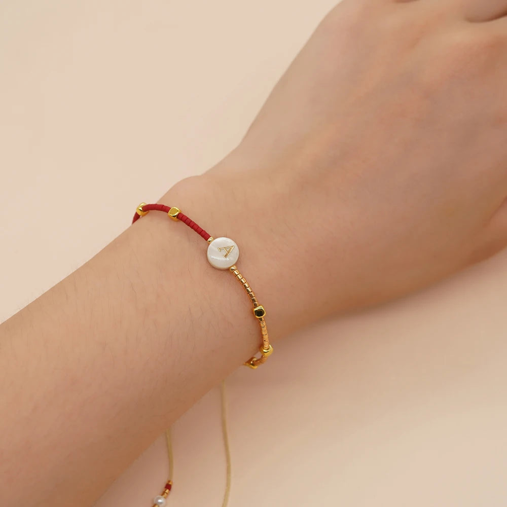 Go2boho New In Dainty Tiny Friendship Bracelets For Women Shell Letter Jewerly A-Z Charm Summer Fashion Design The Best Gift To