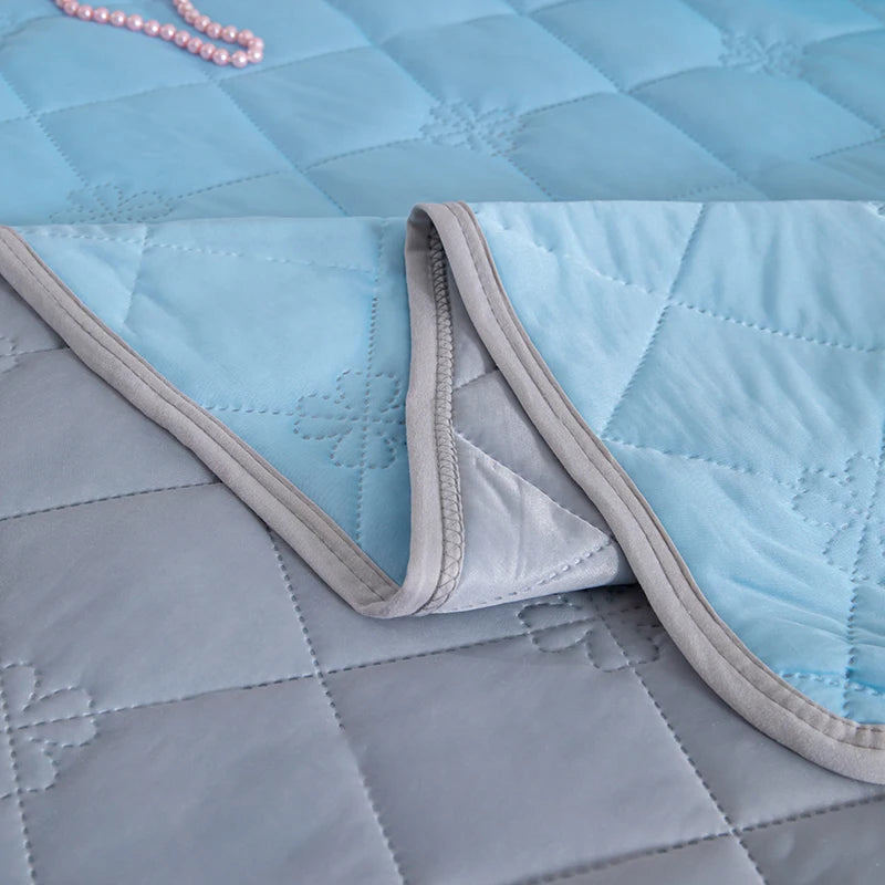 Grade A Cooling Summer Blanket for Bed Soft Breathable King Summer Quilt Queen Air Condition Comforter Lightweight Cool Duvet