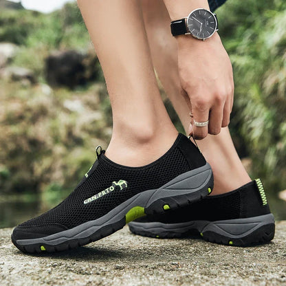 Fashion Men Casual Shoes Breathable Man Loafers Outdoor Slip-on Flats Walking Hiking Sneakers Summer Comfortable Water Shoes