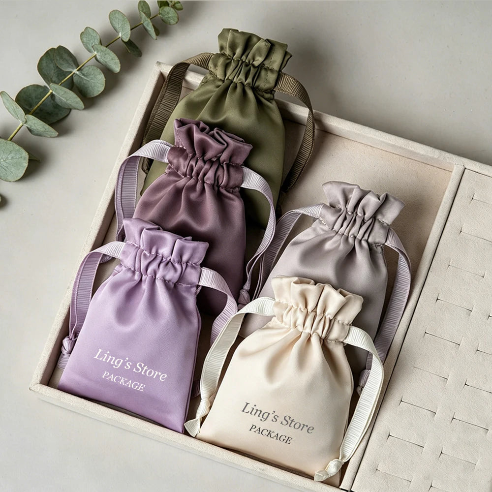 100Pcs Personalized Logo Jewelry Packaging Silk Satin Drawstring Bag Wedding Favors Candy Gift Pouch Ring Bracelet Cosmetic Sack
