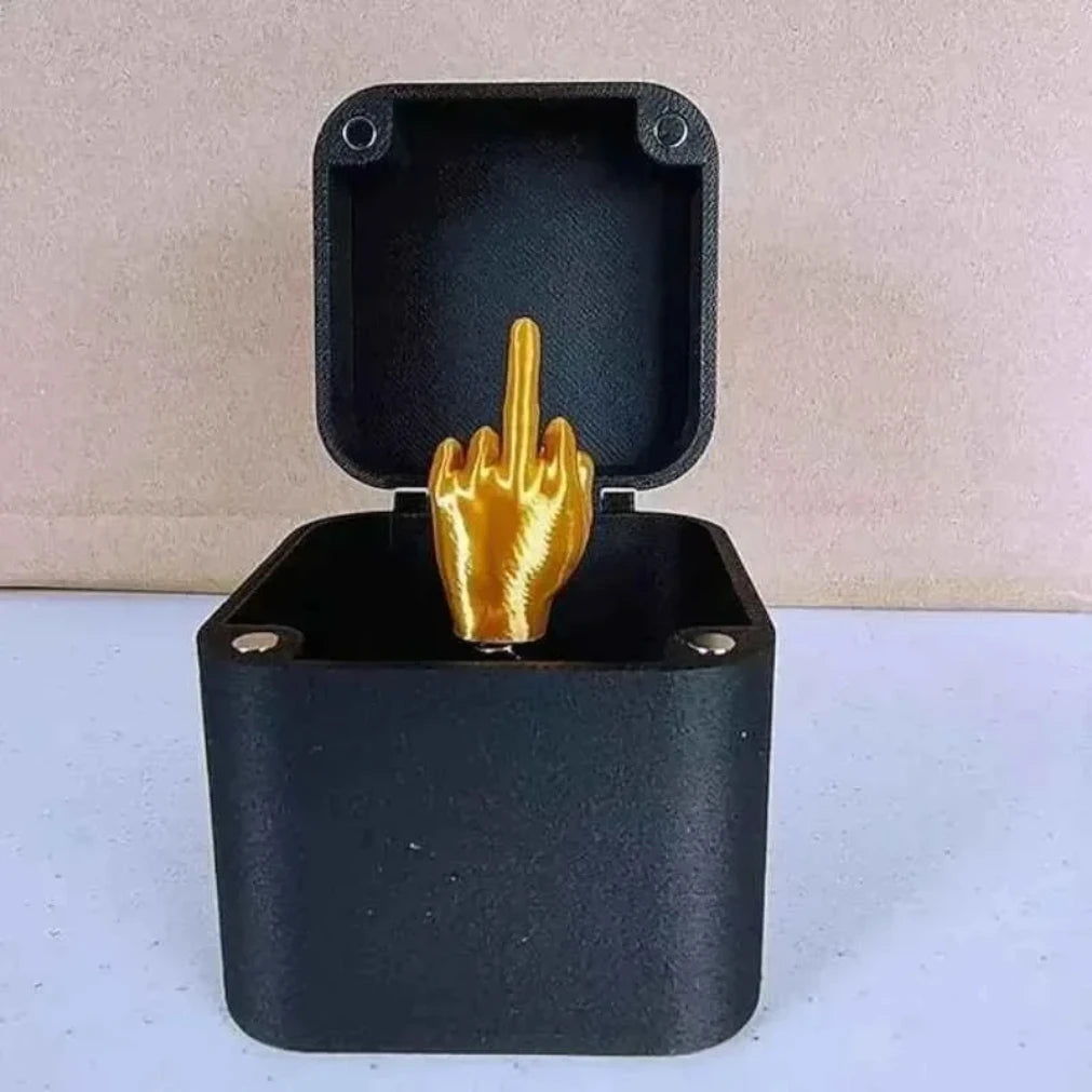 Out of the box pop-up Middle Finger Gift Box Creative Desk Home Decor Gifts Middle Finger Novelty Christmas Funny Prank Gift2025
