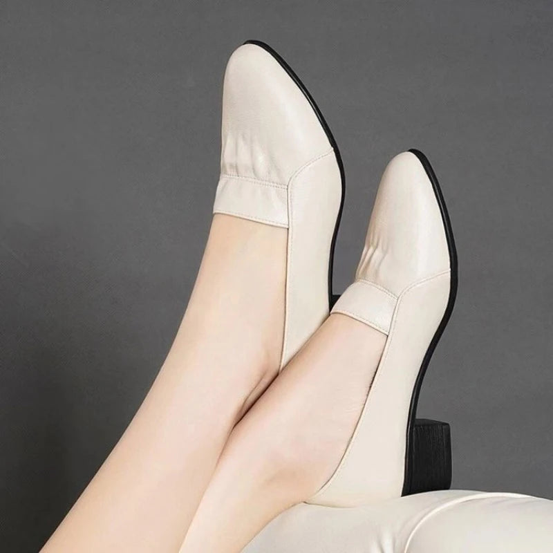 Women's Work Shoes: Lightweight, Breathable Loafers with Block Heels—Soft PU Office Footwear Ideal for Daily Wear and Commuting