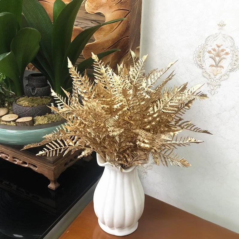 Luxury Golden Artificial Flower Arrangement Floral Display with Golden Leaves,for Christmas, Indoor Decor for Home Decorations