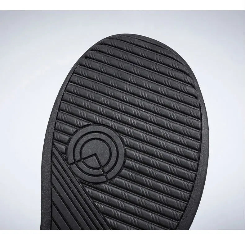 Mens Slip-On Breathable Mesh Casual Shoes Lightweight Soft Sole Versatile Loafers Walking Driving Summer Work Trendy Flat Shoes