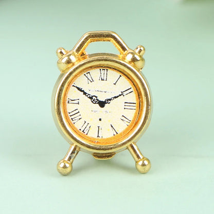 Mini Retro TV Miniature Ornaments DollHouse Toy Ornaments 5.7 * 2.4 * 3.4cm