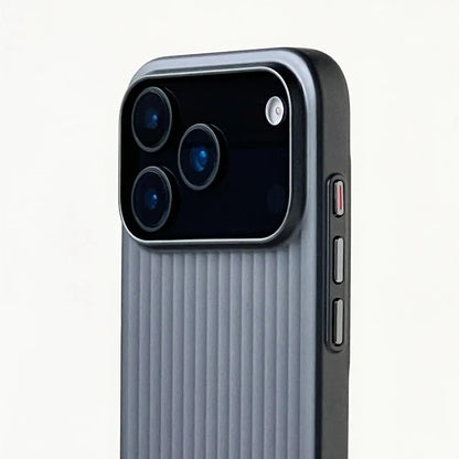 Luxury Stripes Metallic Paint Armor Case For iPhone 17 Air 16 15 14 13 Pro Max Shockproof Camera Protective Slim Matte PC Funda