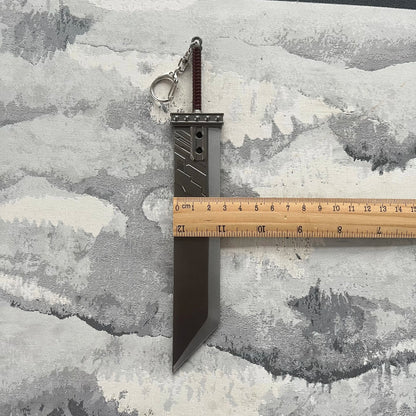 22cm Buster Sword Fantasy Game Weapon Cloud Strife Game Metal Sword Weapon Model Home Ornament Samurai Karambit Knafe Crafts Toy