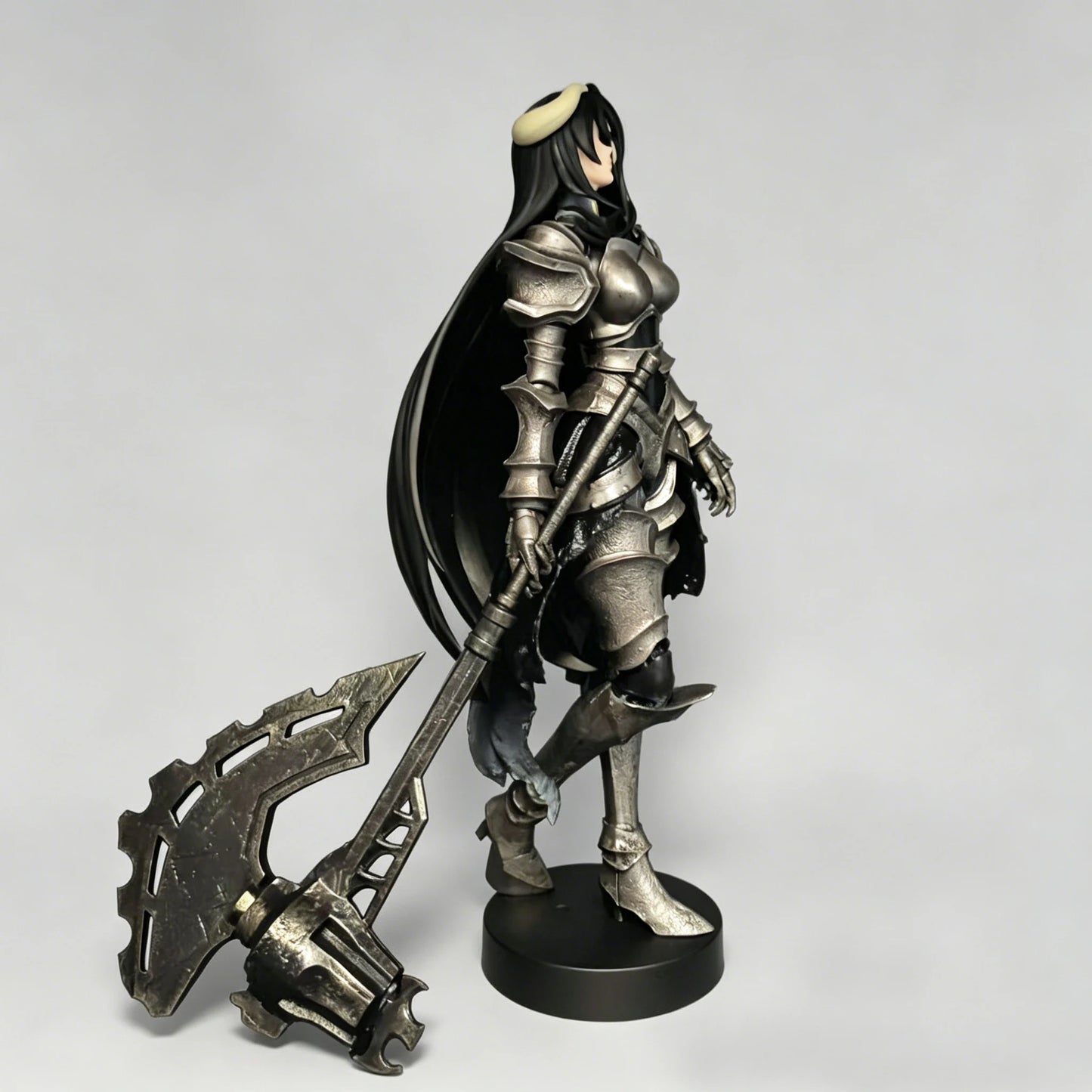 Overlord Armor Ver Figure 24cm Long Hair Demon Horns Battle Axe Statue Anime Model Heavy Metal Texture Armor Knight Figure