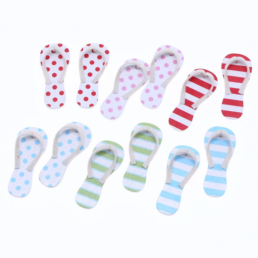 Dollhouse Miniauture Wooden SpringSummer Flip Flops Mini Shoes Casual Garden Figurines Wedding Beach Pool Party Hawaiian Sandal