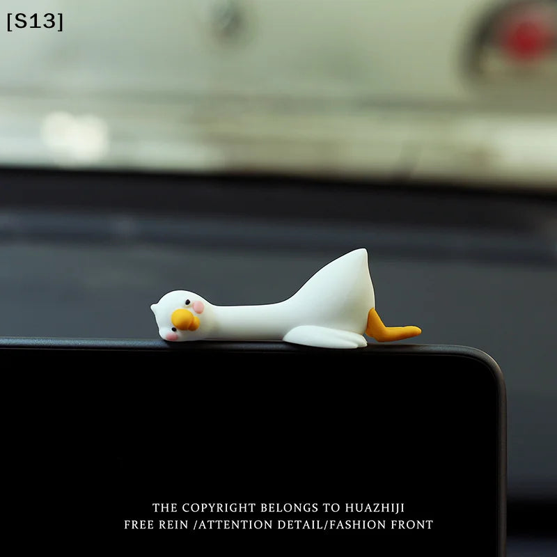 Resin Cartoon Animal Decor For Desk Car Dashboard TV Monitor Gift Idea Cute 3D Duck Figurine Mini Resin Duck Ornament Playful[Q]