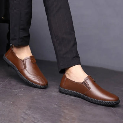 Mens PU Leather Loafers Non Slip Walking Flats Breathable Outdoor Slip on Casual Shoes for Male Work Office Driving Sneakers2