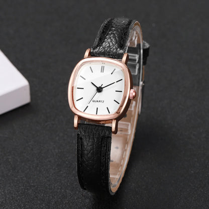 Fashion Minimalism Women Watches Small Square Dial Leather Strap Quartz Watch for Girls Clock（Without Box）