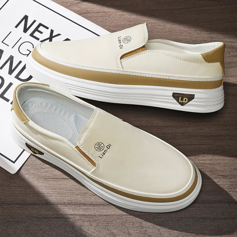 Men's Loafers for Spring, Large Size, Round-Toe Men's Moccasins, Slip-On Casual Shoes, Simple and Lightweight