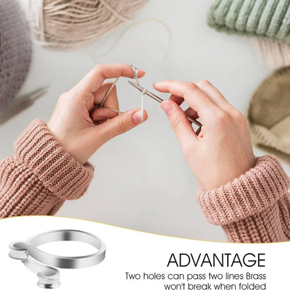 2pcs Adjustable Knitting Crochet Loop Ring Knittied Yarn Guide Finger Faster Holder Thimble Crocheters Thread Ring Sewing Tools