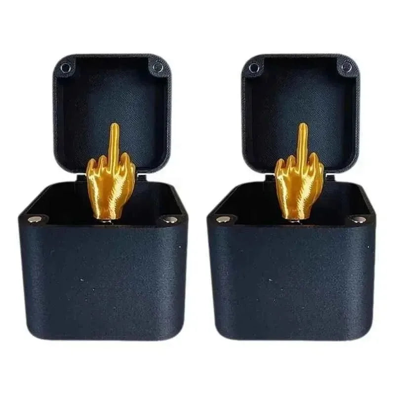 1/2Pcs Out of the box pop-up Middle Finger Gift Box Creative Desk Home Decor Gifts Middle Finger Novelty Christmas Prank Gift