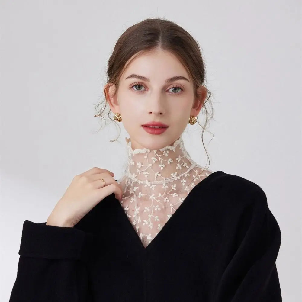 Beautiful Petal Fake Collar Black Lace False Blouse Detachable Lapel False Collar Sweater