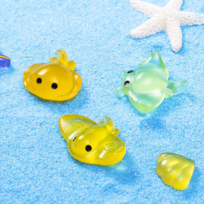 30pcs Cartoon Manta Ray Luminous Ocean Animal Ornament Resin Craft Cute Ocean Animal Miniature Figurines DIY Mini Animals Statue