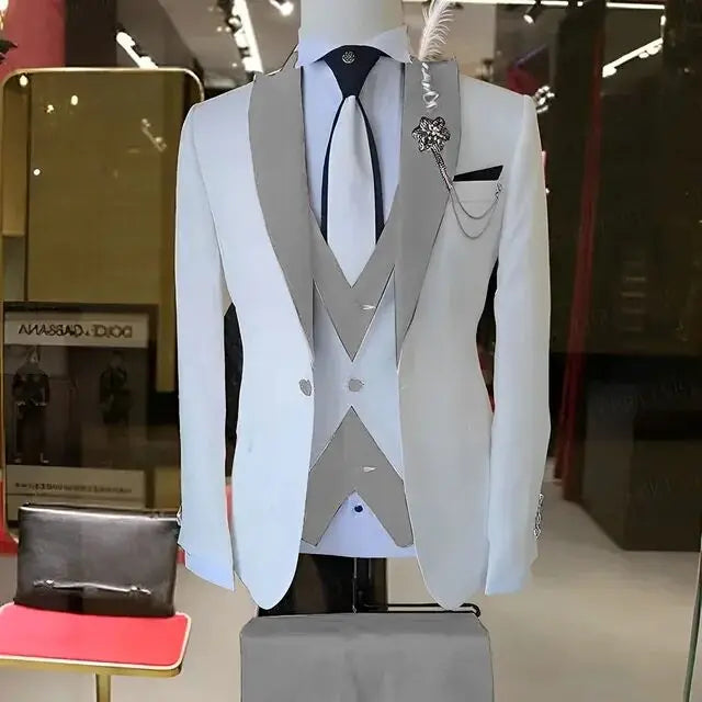 Fashion Style Wedding/Business Men's 3 Pieces Suits Slim Fit Formal Groomsmen Tuxedos Men Suits Jacket+Vest+Trousers for Party