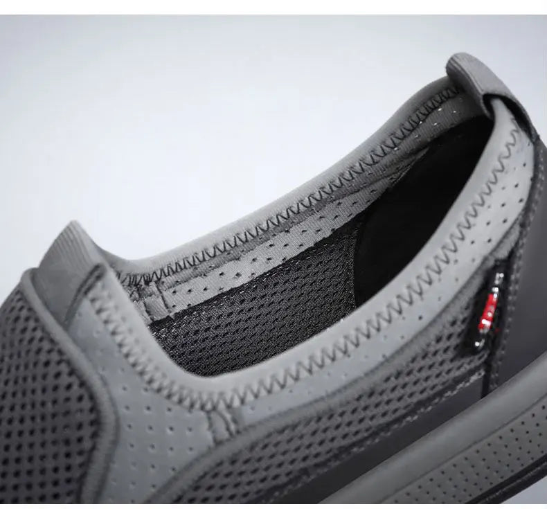 Mens Slip-On Breathable Mesh Casual Shoes Lightweight Soft Sole Versatile Loafers Walking Driving Summer Work Trendy Flat Shoes