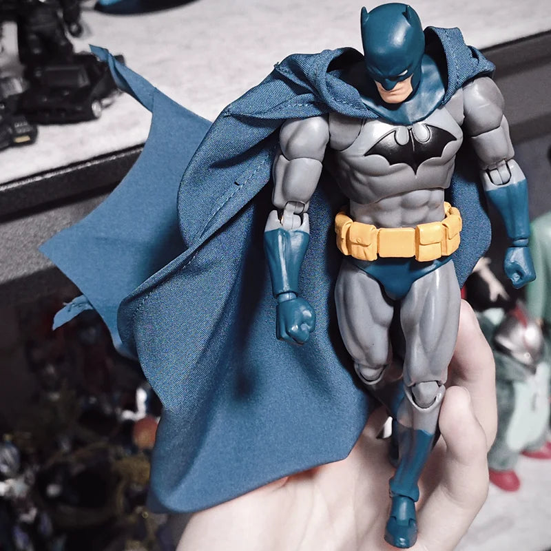 Ct Toys Mafex 126 Batman Action Figures In Stock Justice League Hush Batman Figurine The Dark Knight Collection Toy Gift