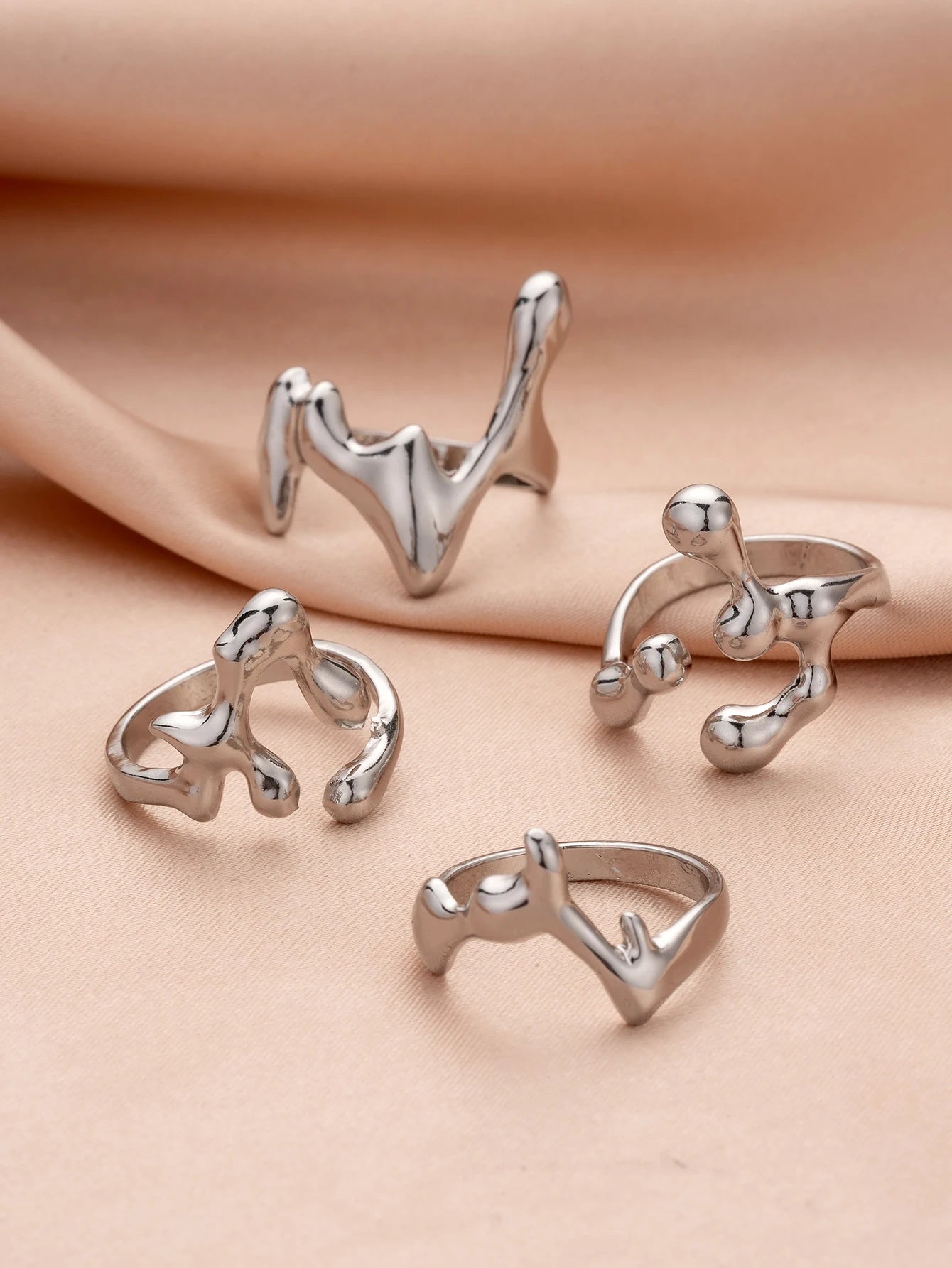 4PCS Hip Hop Fashion Geometric Water Drop Shape Women's Ring Set Music Festival Ball Jewelry