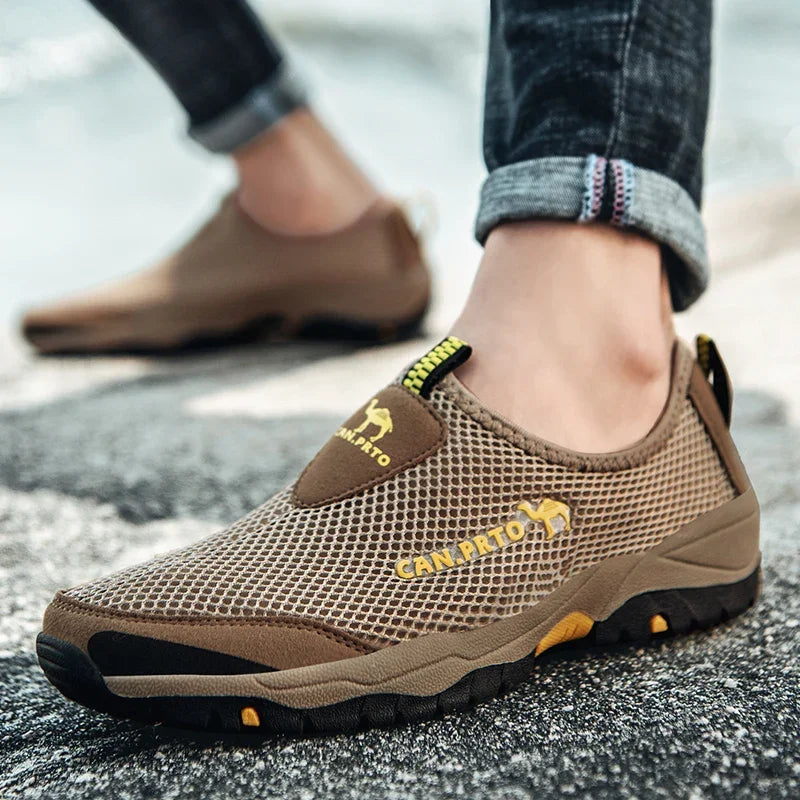 Fashion Men Casual Shoes Breathable Man Loafers Outdoor Slip-on Flats Walking Hiking Sneakers Summer Comfortable Water Shoes