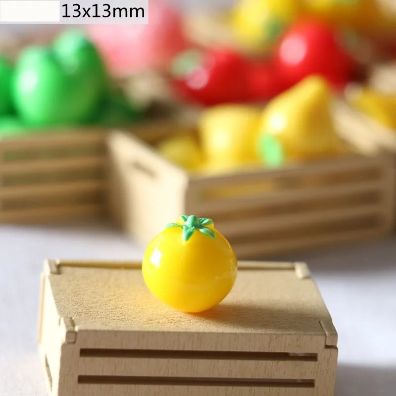 100pcs 3D Mini Resin Simulation Banana Charms DIY Children's Miniature Fruit Models for Craft Making Kitchen Toys For Dollhouse