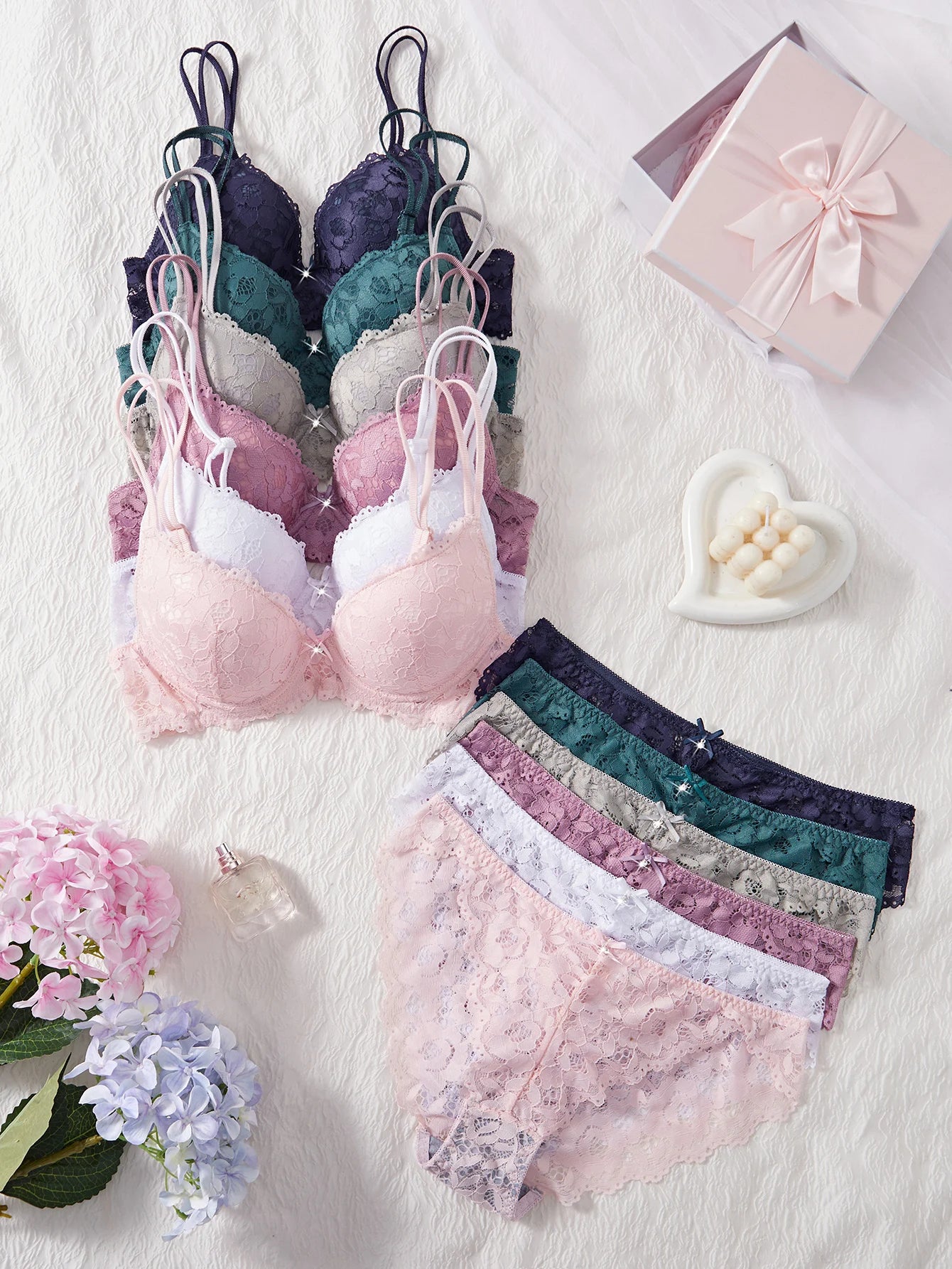 6-Piece Set Women's Underwear Set Sexy Patterned Lace Patchwork No Lining Comfortable Fitting Women's Push-Up Bra Sexy Lingerie