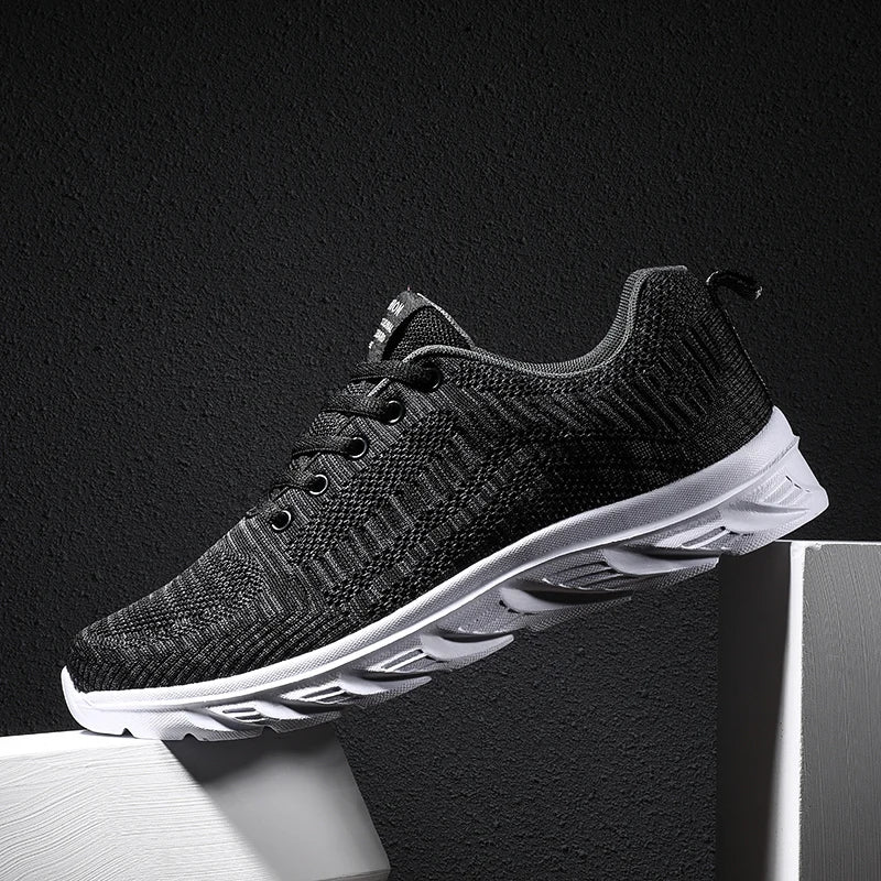 MAEDEF 2024 Running Shoes Men Sneakers Fashion Lightweight Trainers Breathable Walking Shoe Outdoor Comfortable Athletic for Men