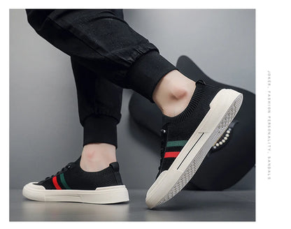 Men's breathable mesh casual shoes  summer lightweight soft soled comfortable outdoor walking shoes youth versatile trendy shoes