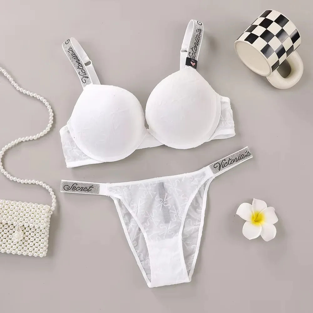 Victoria's Secret Lingerie Set Heart Pattern Trim Stretchy Breathable underwear Set Women's Sexy Lace Bralette Bra and Panty Set
