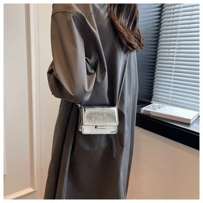 This Year's Popular Super Popular Small Bag 2024 Summer Popular Versatile Chain Messenger Bag Fashion Mini Square Sling Bag