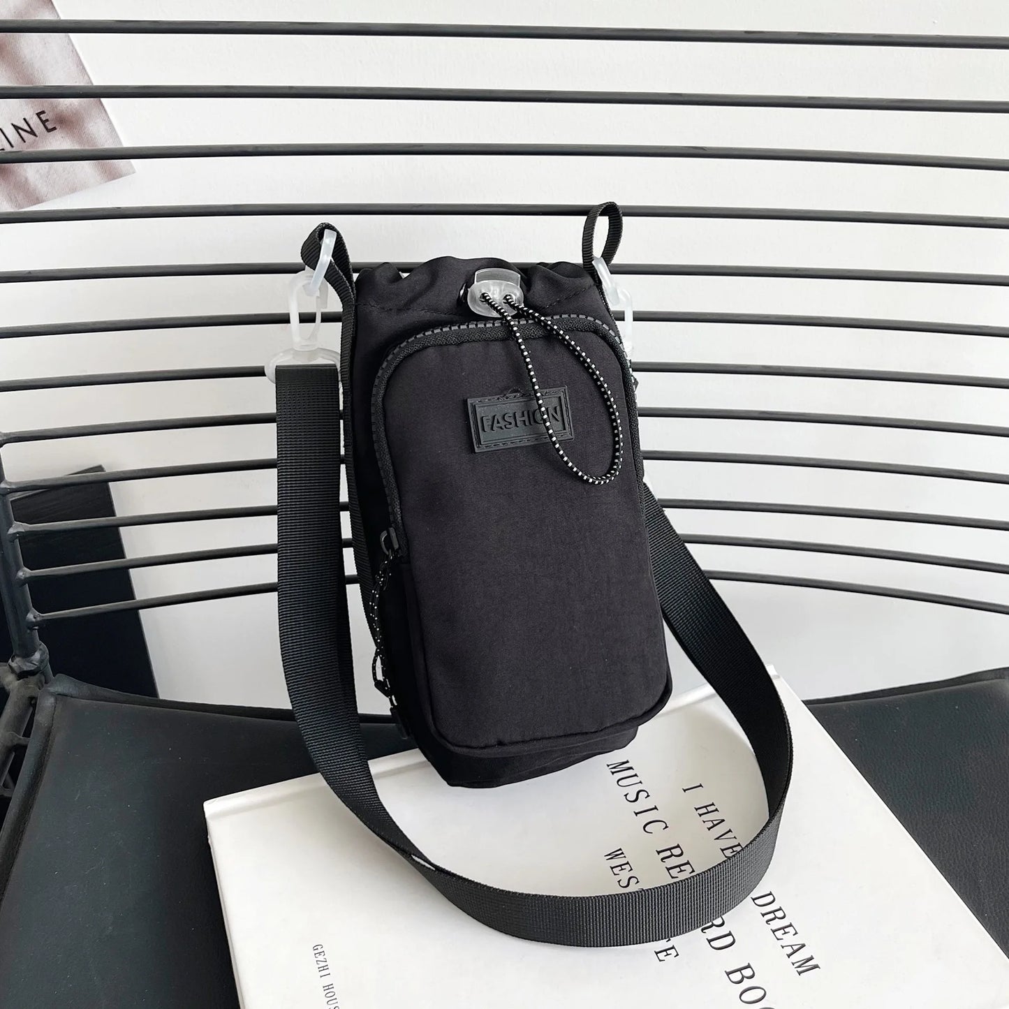 Multifunctional Outdoor Travel Water Bottle Cup Bag Lightweight Sports Crossbody Bag Cycling Backpack Single Shoulder Phone Bag
