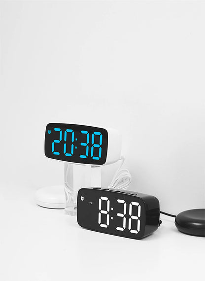 Super Loud Vibrating Alarm Clock LED Table Clock with Brightness Adjustment Desktop Clock for Heavy Sleeper Deaf Hard of Hearing