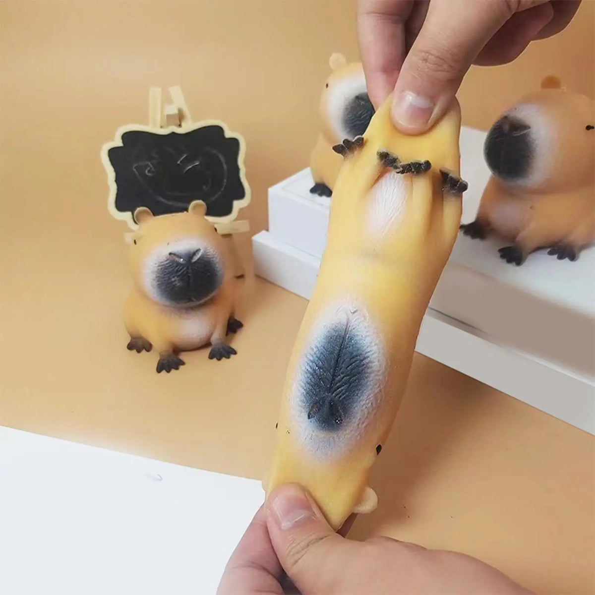 Cute Cartoon Capybara Squeeze Toy Stress Relief Funny Animal Squeeze Toy Capybara Shape Pinch Toys Relax Gifts