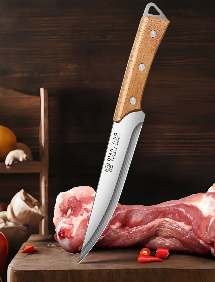 Professional boning knives and high-hardness kitchen knives are suitable for slaughtering pigs, cattle and sheep in the kitchen