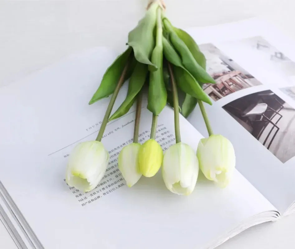 Artificial Flowers Tulip Bouquet Fake Flowers Wedding Garden Decoration Outdoor Home Garden Bouquet Vase Decor Plants