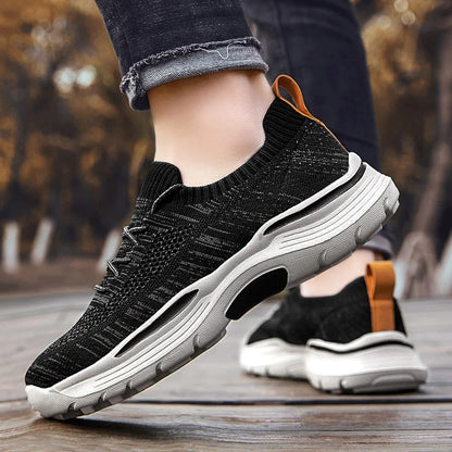 Men Shoes Summer Canvas Shoes Breathable Comfortable Outdoor Slip on Walking Sneakers Classic Loafers for Men