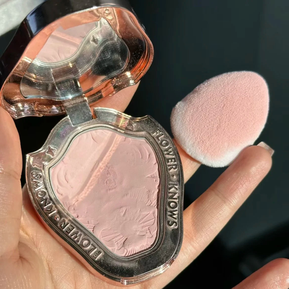 Flower Knows Mini Finger Powder Puff  For Eye & Corner Super Soft Sponge Cotton Blender Foundation Mix 2 Pc/Pack Makeup