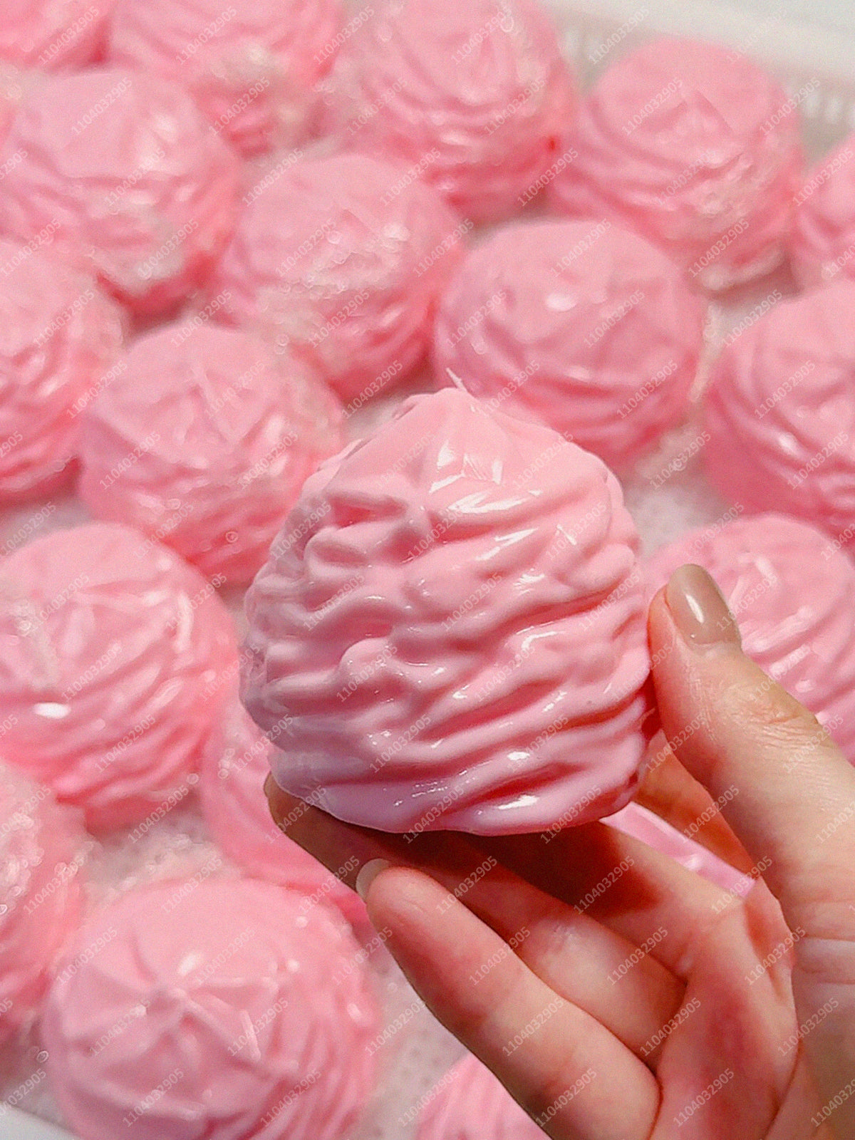Crunchy Whipping Cream Stress Ball Squishy Toys Moldable Whipped Cream Squeeze Ball ASMR Anti Stress Fidget Toys for Adults